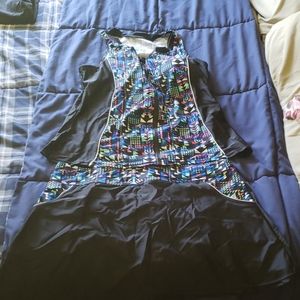 Bathing suit with skirted bottoms, pockets